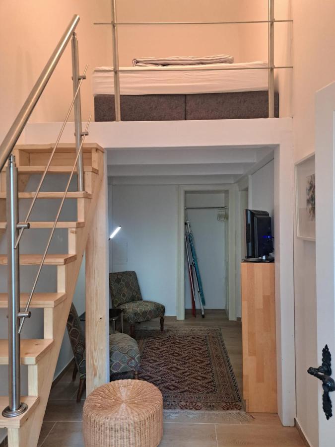 Apartamento Ruhige Art-Garconniere Mit Balkon Viena Exterior foto